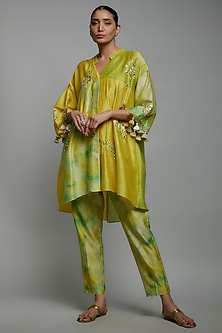 product-color-Yellow