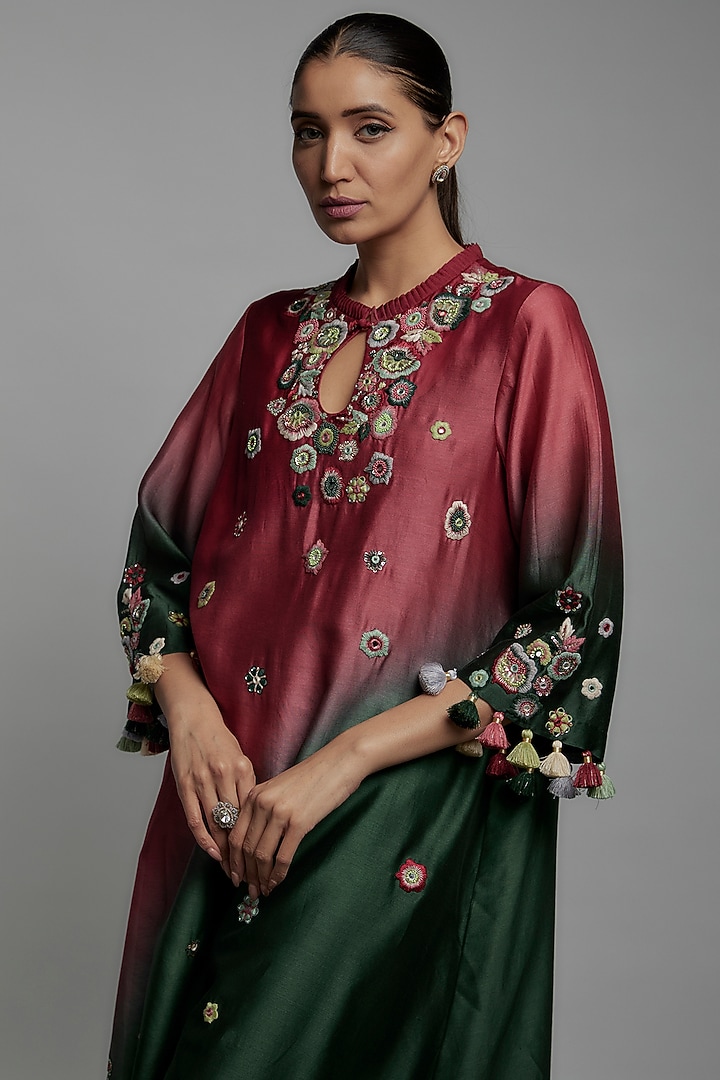 Red & Bottle Green Chanderi Silk Hand Embroidered Kurta Set by Loka By Veerali Raveshia at Pernia's Pop Up Shop