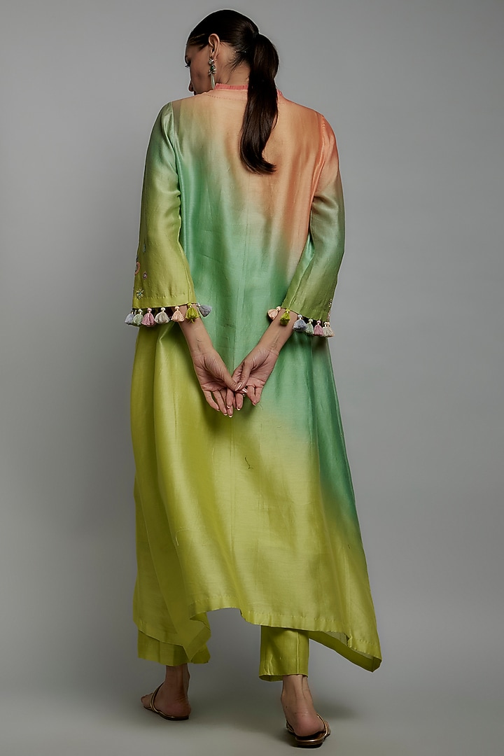 Green Chanderi Silk Hand Embroidered Kurta Set by Loka By Veerali Raveshia at Pernia's Pop Up Shop