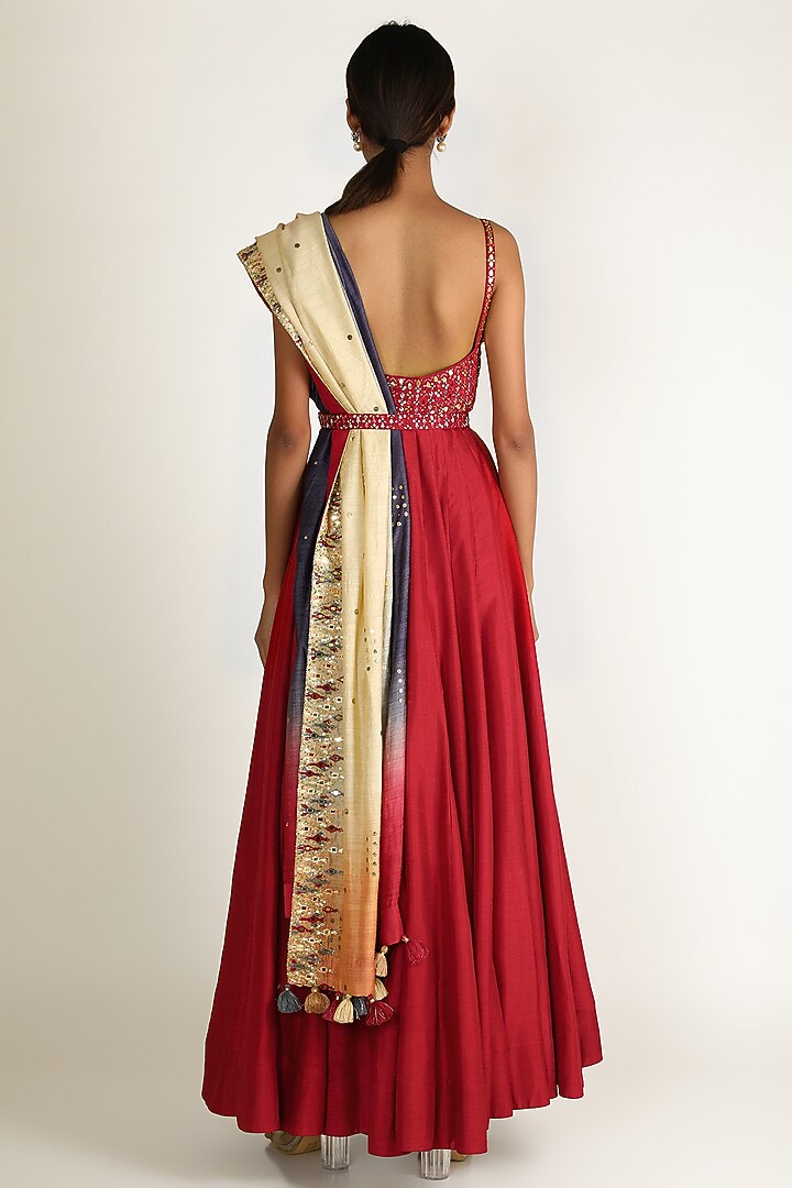 Red Embroidered Floor Length Cocktail Dress by Loka By Veerali Raveshia at Pernia's Pop Up Shop
