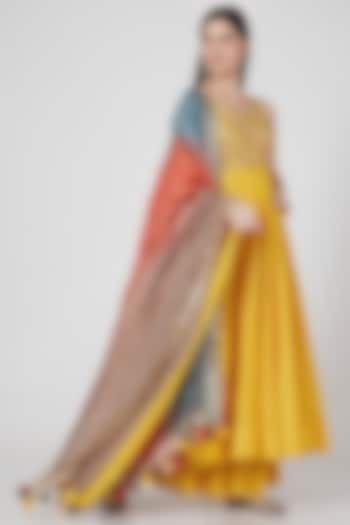 Mango Yellow Sequins Anarkali Set by Loka By Veerali Raveshia at Pernia's Pop Up Shop