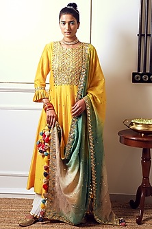product-color-Yellow