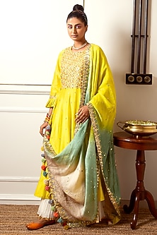 product-color-Yellow