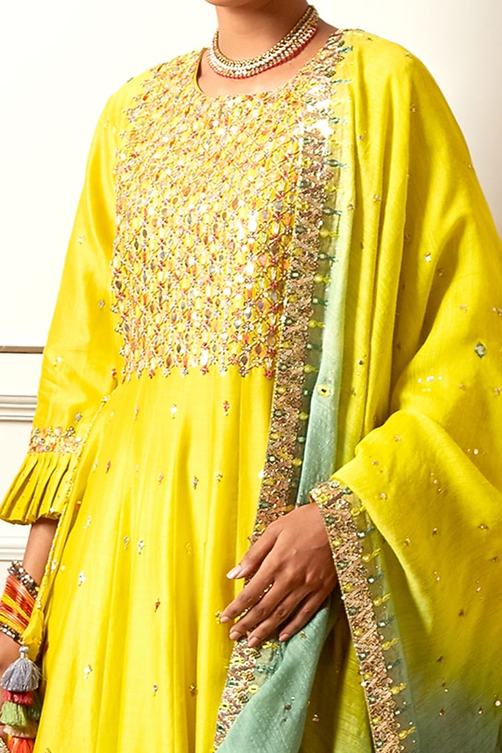 Lemon Yellow Hand Embroidered Kalidar Kurta Set by LOKA By Veerali Raveshia at Pernia's Pop Up Shop
