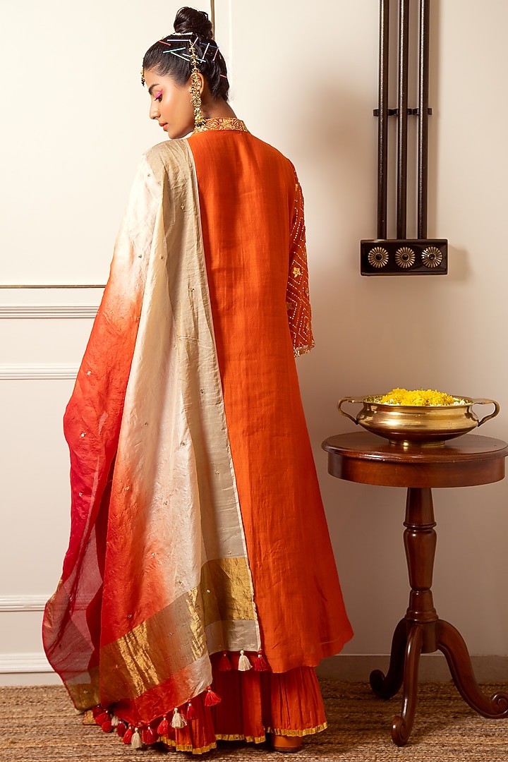 Bright Orange Embroidered Kurta Set by LOKA By Veerali Raveshia at Pernia's Pop Up Shop