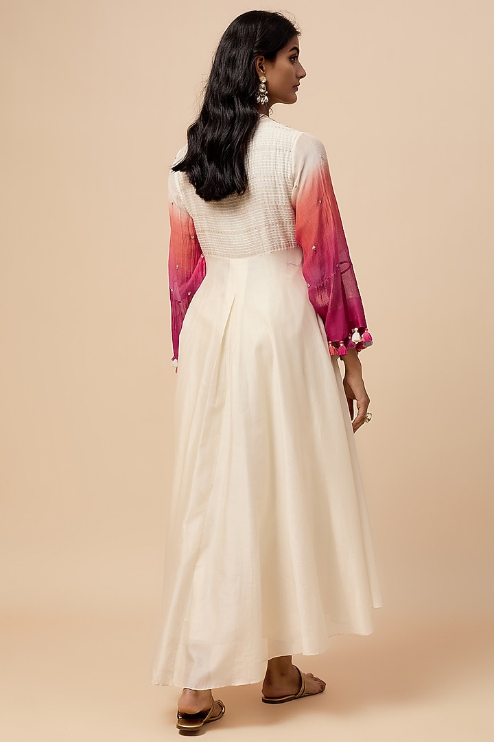 Ivory & Pink Chanderi Silk Hand Embroidered Kurta Set by Loka By Veerali Raveshia at Pernia's Pop Up Shop