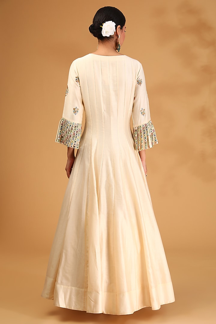 Ivory Chanderi Silk Thread Embroidered Wedding Anarkali Set by LOKA By Veerali Raveshia at Pernia's Pop Up Shop