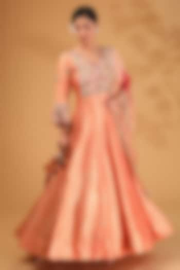 Peach Chanderi Silk Thread Embroidered Anarkali Set by LOKA By Veerali Raveshia at Pernia's Pop Up Shop