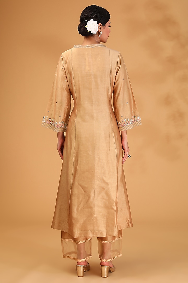 Beige Chanderi Silk Resham Embroidered Kurta Set by LOKA By Veerali Raveshia at Pernia's Pop Up Shop