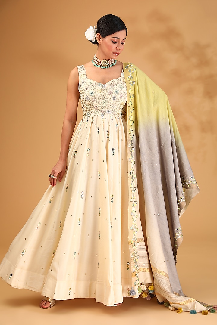 Ivory Dupion Silk Resham Embroidered Anarkali Set by LOKA By Veerali Raveshia at Pernia's Pop Up Shop