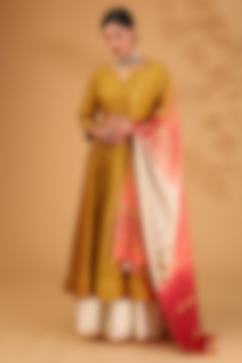 Yellow Chanderi Silk Mirror Embroidered Kalidar Kurta Set by LOKA By Veerali Raveshia at Pernia's Pop Up Shop