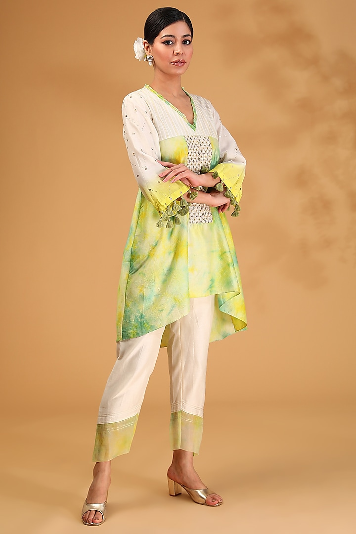 Green Chanderi Silk Hand Embroidered Tie-Dye Co-Ord Set by LOKA By Veerali Raveshia at Pernia's Pop Up Shop