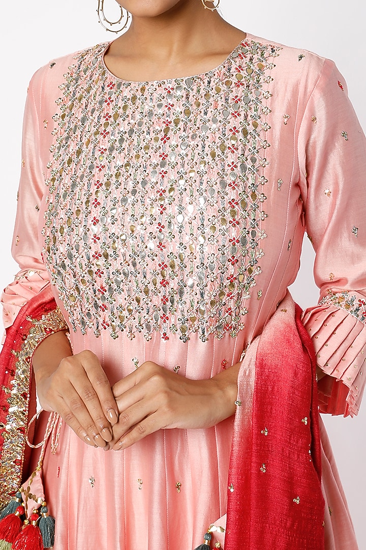 Blush Pink Hand Embroidered Kalidar Kurta Set by LOKA By Veerali Raveshia at Pernia's Pop Up Shop