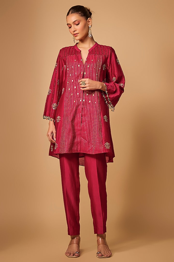 Red Chanderi Silk Bead Hand Embroidered Kurta Set by LOKA By Veerali Raveshia at Pernia's Pop Up Shop