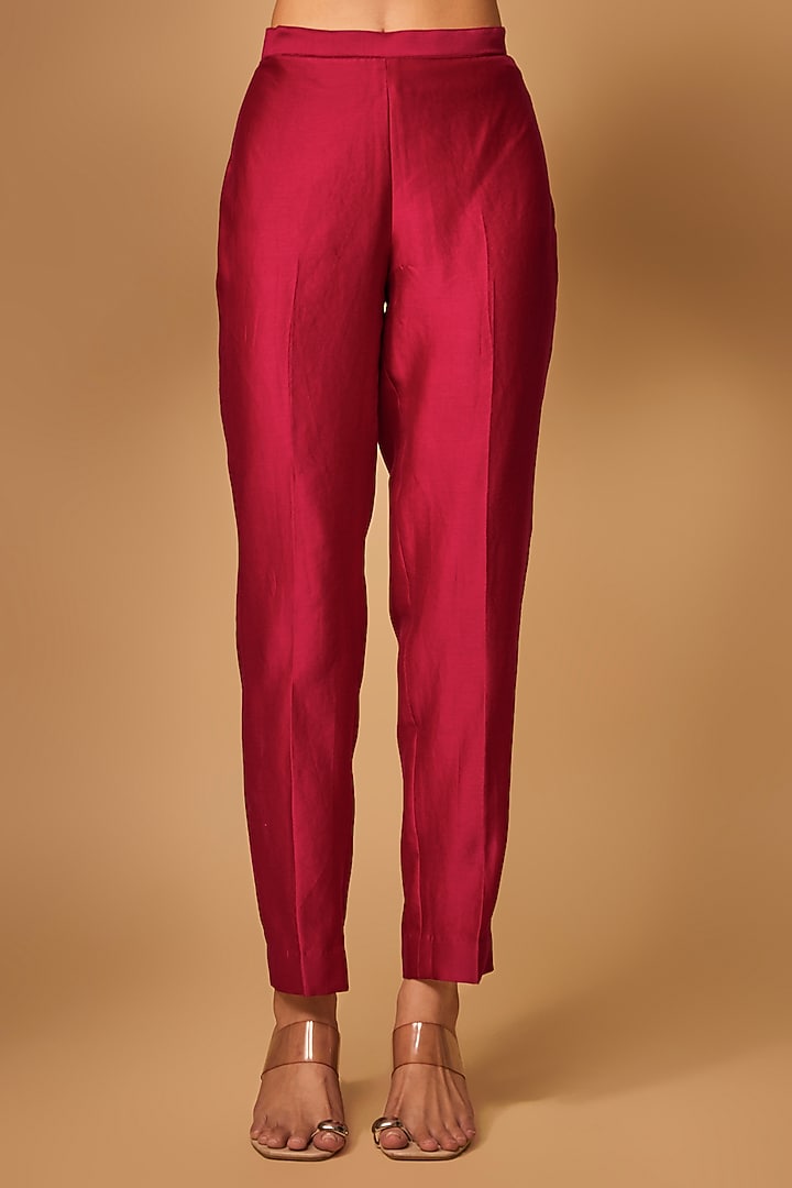 Red Chanderi Silk Bead Hand Embroidered Kurta Set by LOKA By Veerali Raveshia at Pernia's Pop Up Shop