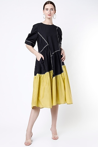 Black & Lime Color Blocked Gathered Dress by Lovebirds