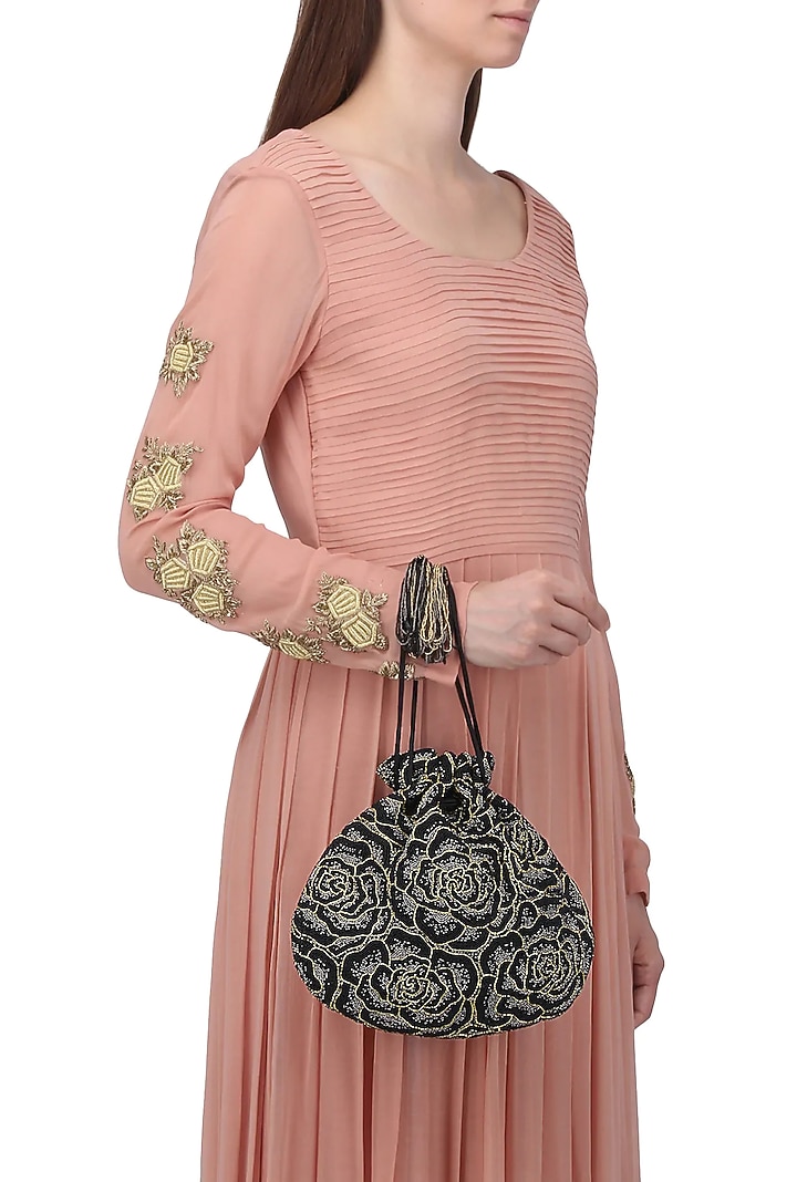 Black embroidered rosette potli bag available only at Pernia's Pop Up Shop.
