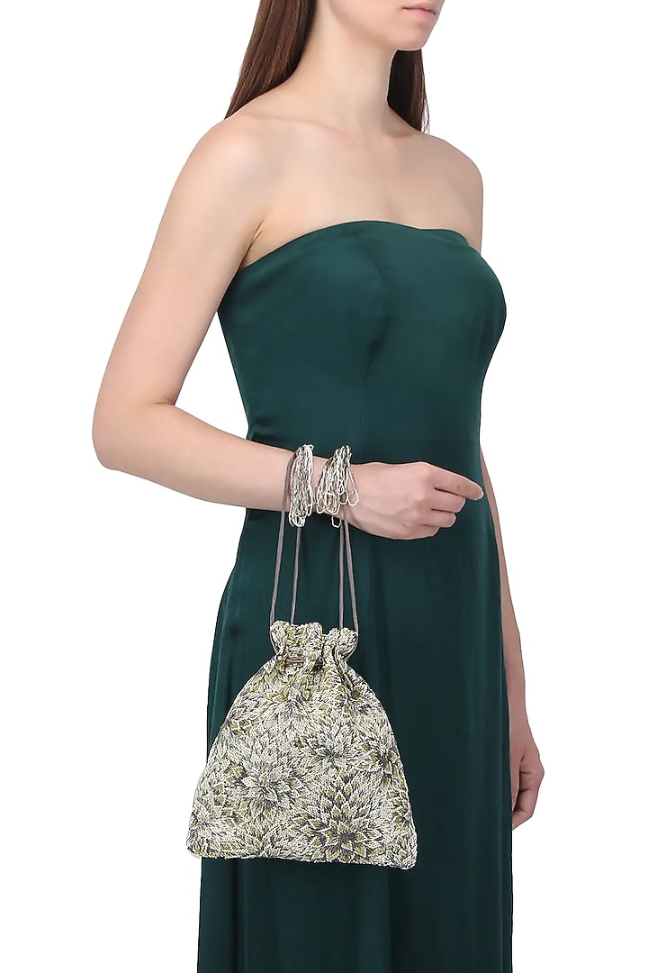 Silver embroidered floret potli bag available only at Pernia's Pop Up Shop.