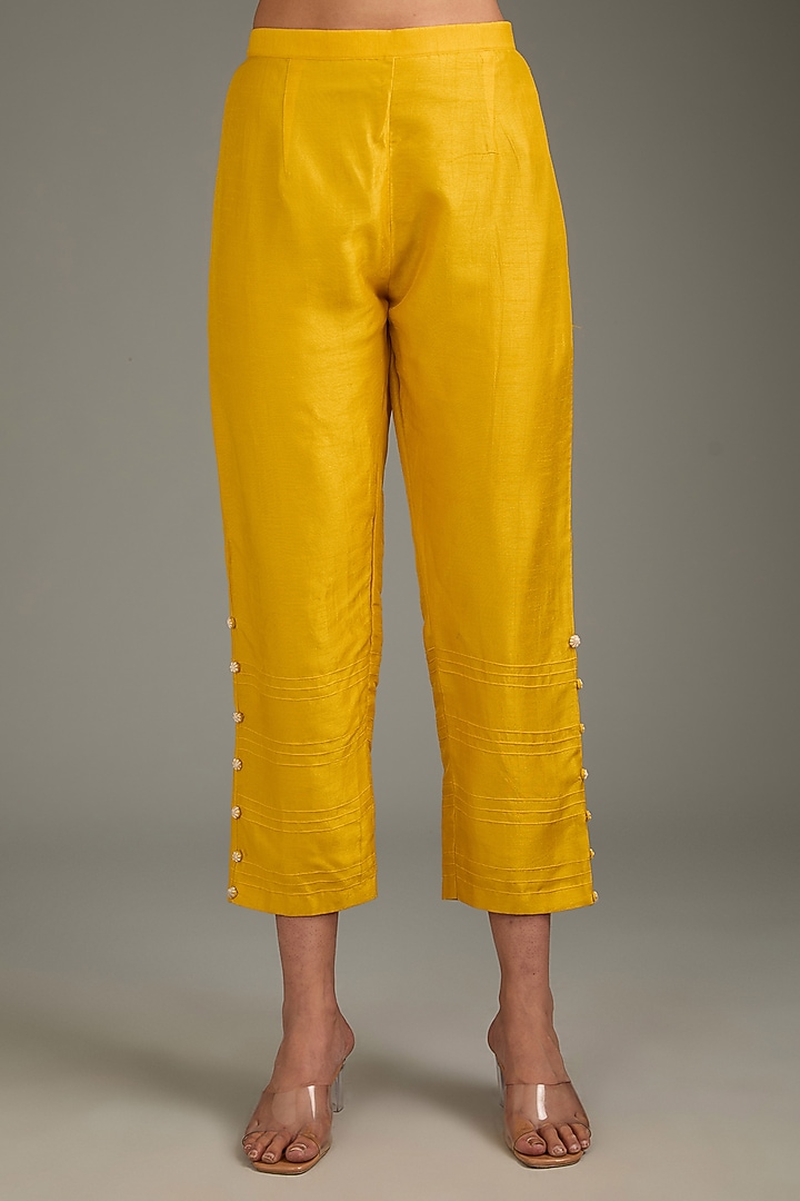 Yellow Couture Silk Hand Embroidered Kurta Set by Label Deepshika Agarwal at Pernia's Pop Up Shop