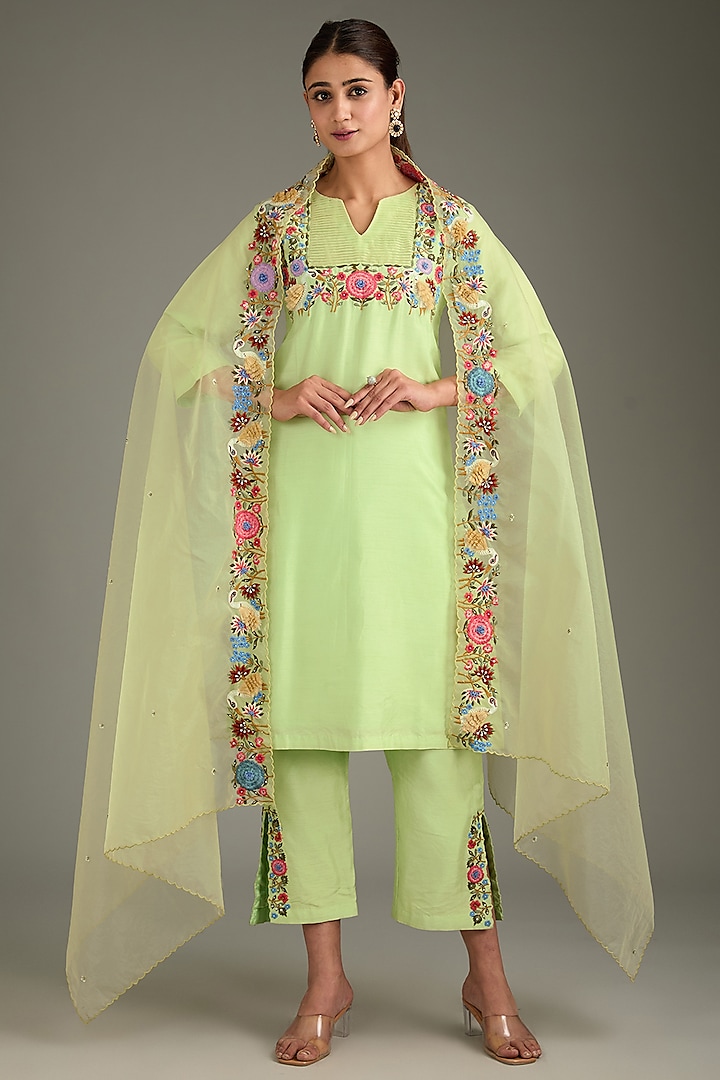 Light Green Couture Silk & Organza Hand Embroidered Kurta Set by Label Deepshika Agarwal