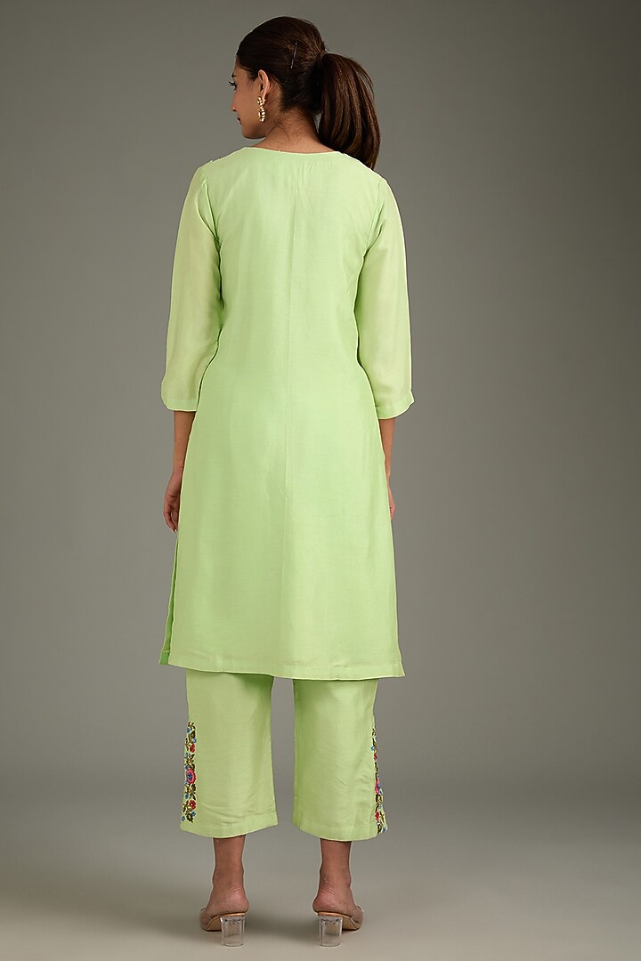 Light Green Couture Silk & Organza Hand Embroidered Kurta Set by Label Deepshika Agarwal at Pernia's Pop Up Shop