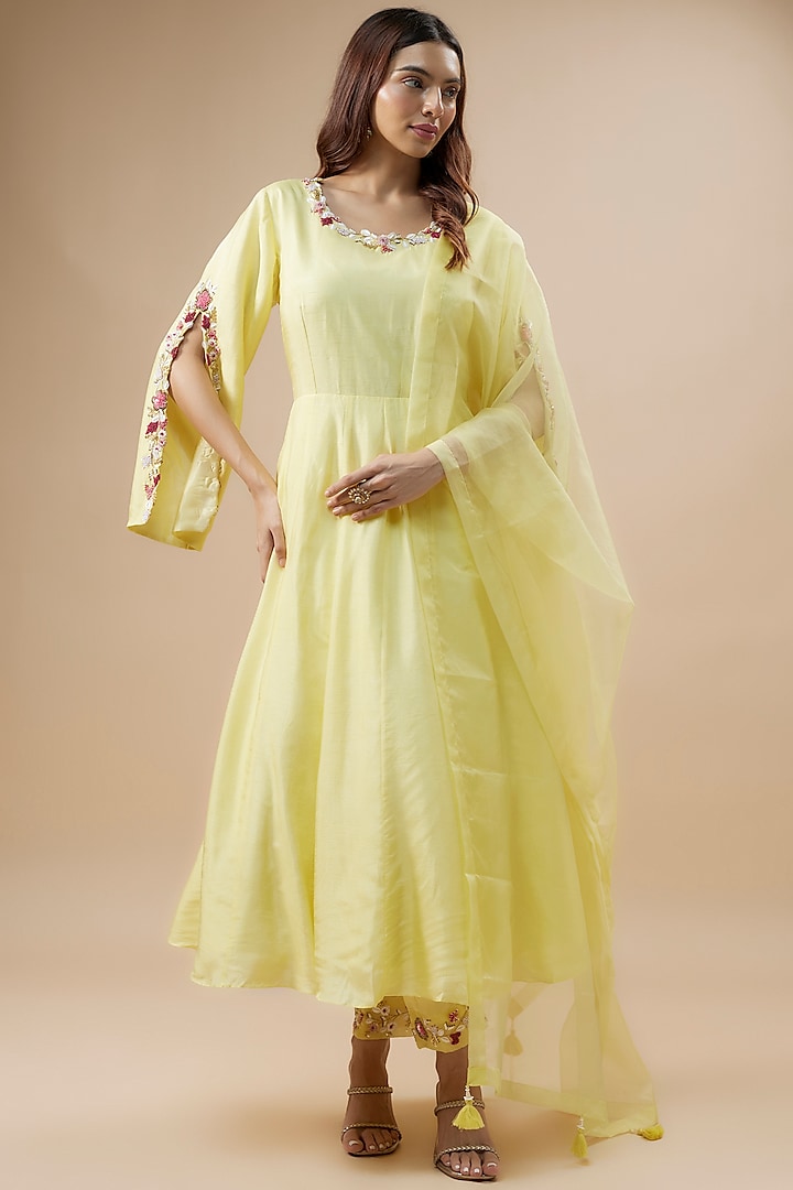 Yellow Couture Silk & Organza Hand Embroidered Anarkali Set by Label Deepshika Agarwal at Pernia's Pop Up Shop