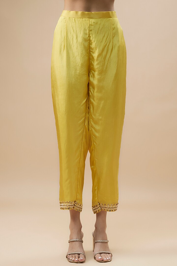 Yellow Couture Silk & Organza Hand Embroidered Kurta Set by Label Deepshika Agarwal at Pernia's Pop Up Shop
