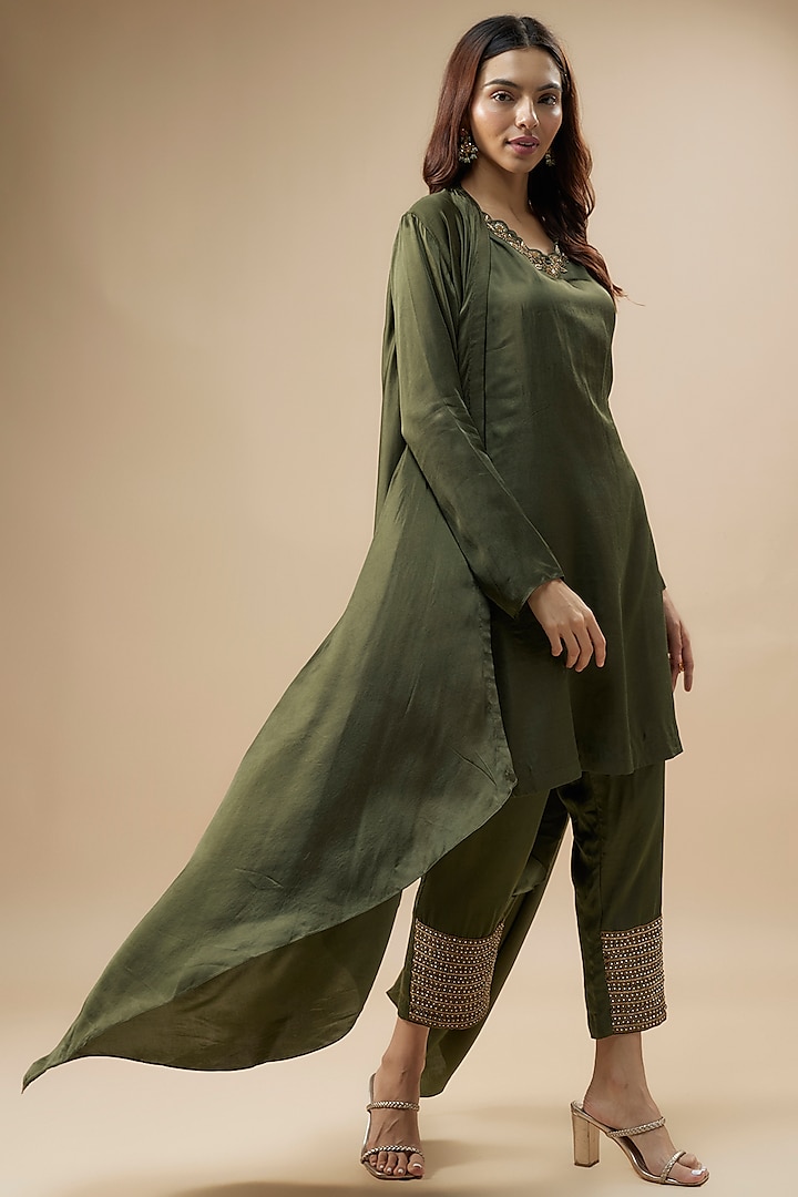 Green Couture Silk Hand Embroidered Jacket Set by Label Deepshika Agarwal at Pernia's Pop Up Shop