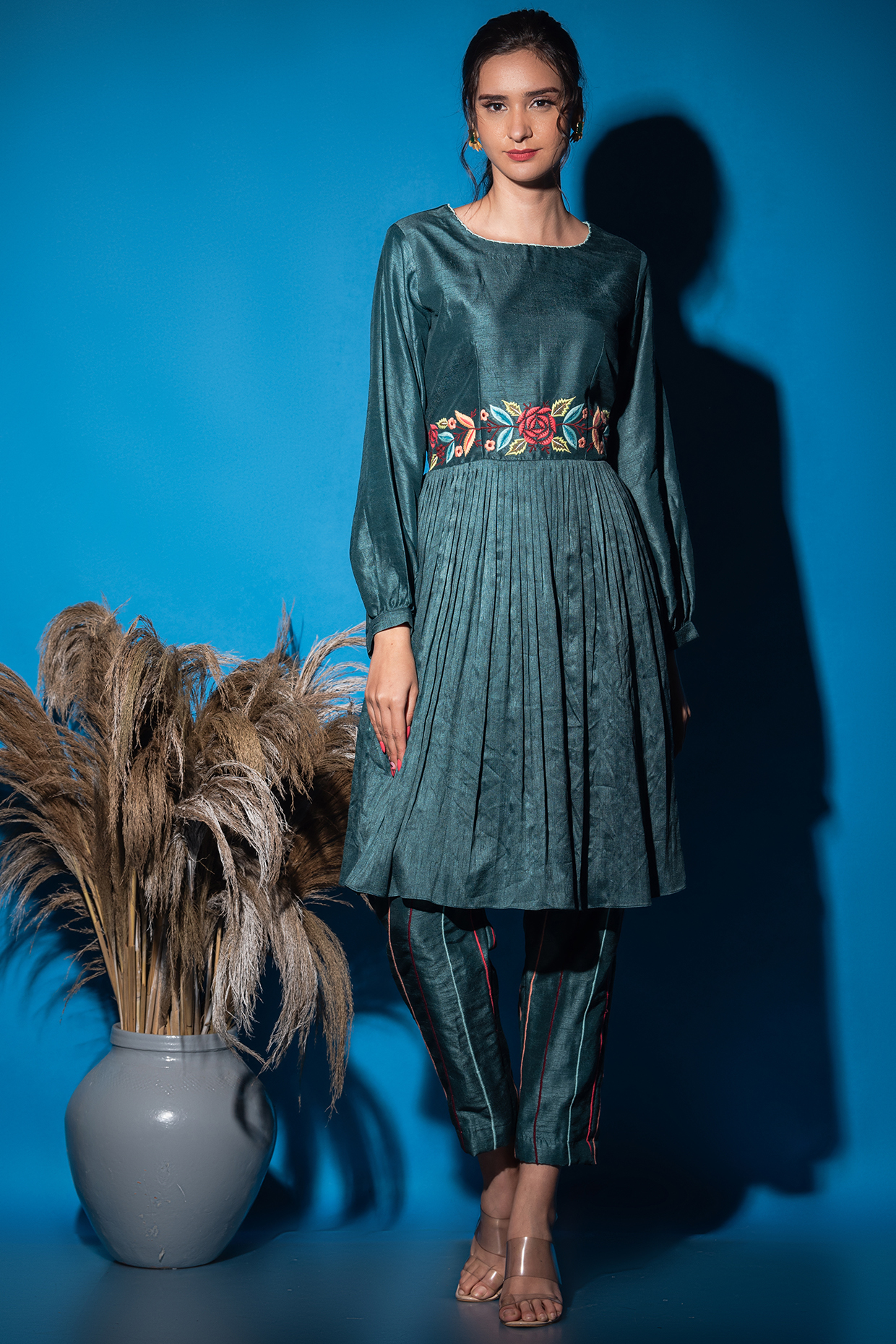 Teal Green Embroidered Kurta Set by Label Deepshika Agarwal at Pernia's Pop Up Shop