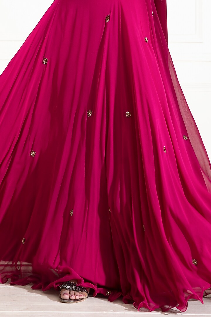 Magenta Georgette Wedding Lehenga Set by Label DIVYA JAIN at Pernia's Pop Up Shop
