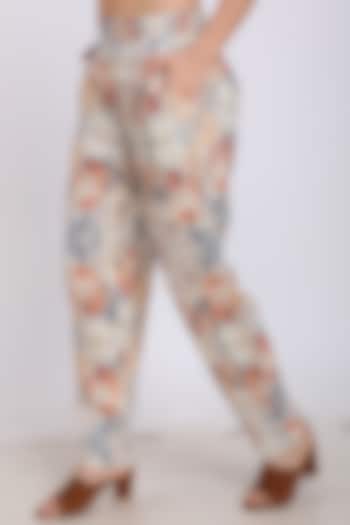 Beige Printed Pleated Pants by Linen Bloom