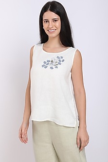Ivory Embroidered Top Design by Linen Bloom at Pernia's Pop Up Shop 2024