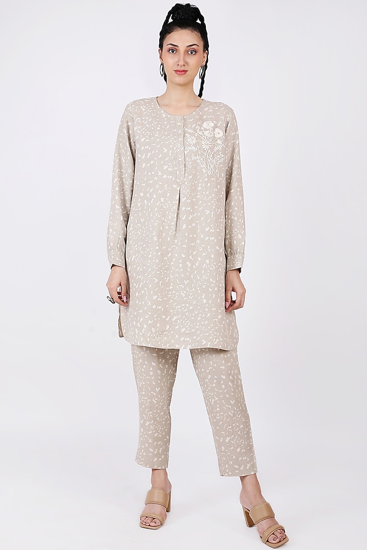 Beige Embroidered Tunic by Linen Bloom at Pernia's Pop Up Shop