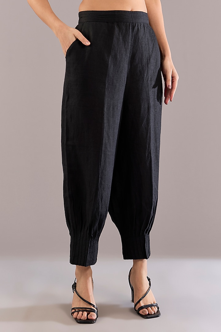 Black Pure Linen Zari Embroidered Co-Ord Set by Linen Bloom at Pernia's Pop Up Shop