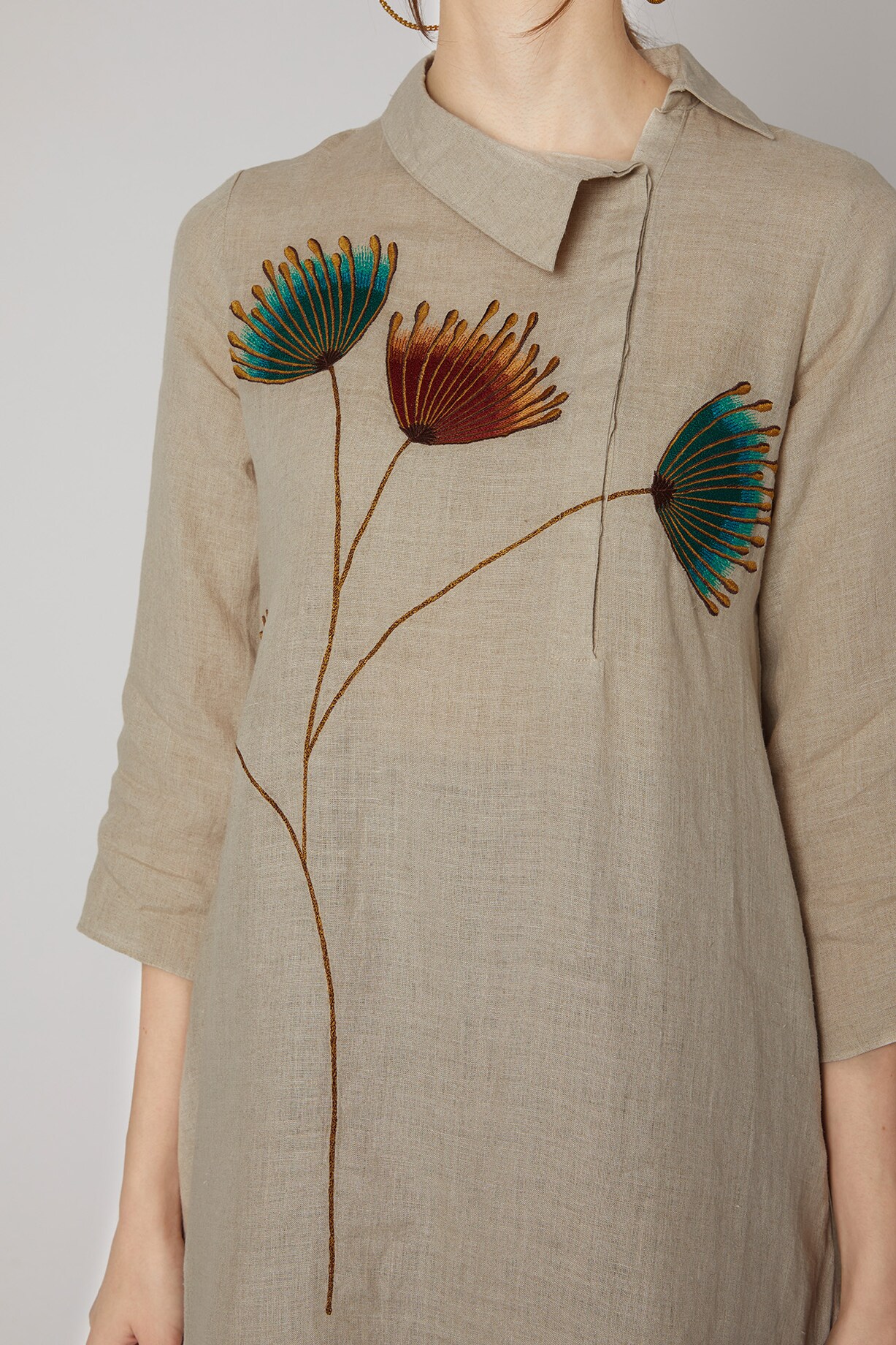 Beige Floral Embroidered Tunic by Linen Bloom at Pernia's Pop Up Shop 2024