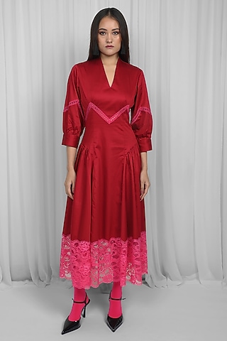 Red & Pink Cotton Chevron Lace Paneled Midi Dress by LEH STUDIOS