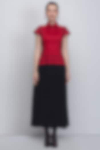 Red & Black Cotton Vacation Dress by LEH STUDIOS at Pernia's Pop Up Shop