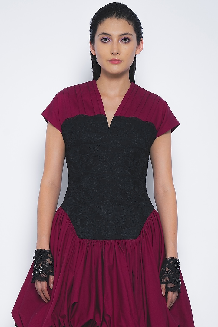 Black & Magenta Cotton Corset Mini Vacation Dress by LEH STUDIOS at Pernia's Pop Up Shop