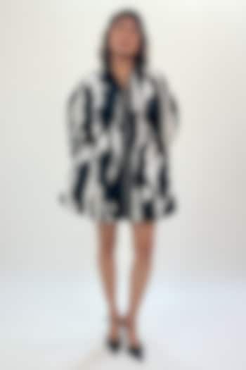 Black & White Cotton Abstract Printed Bubble Mini Vacation Dress by LEH STUDIOS at Pernia's Pop Up Shop