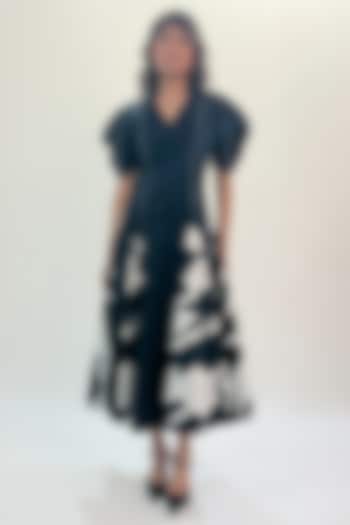 Black & White Cotton Printed Midi Vacation Dress by Leh  at Pernia's Pop Up Shop