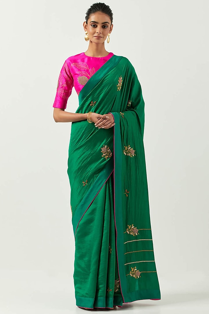 Bottle Green Chiniya Silk Embroidered Saree Set by Label Earthen Pret