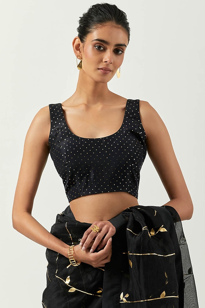 Black Organza Silk Foil Printed Saree Set by Label Earthen Pret at Pernia's Pop Up Shop