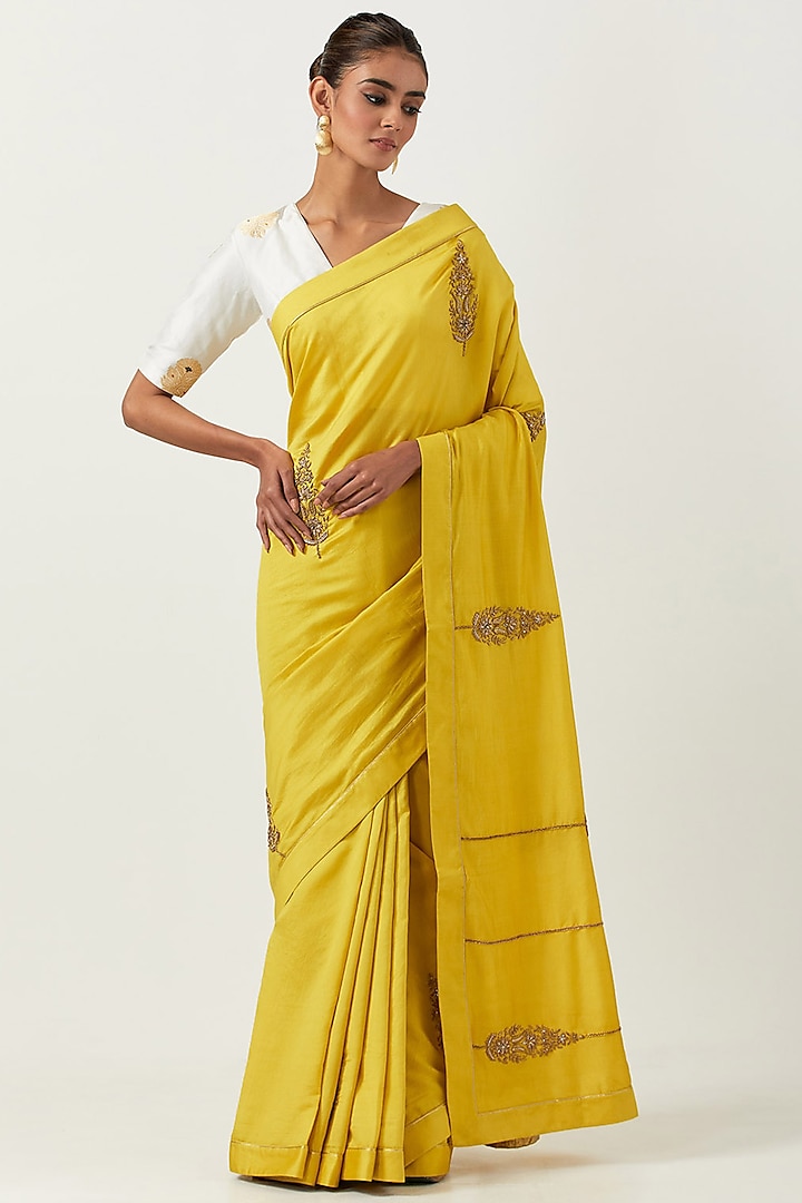Yellow Chiniya Silk Embroidered Saree Set by Label Earthen Pret