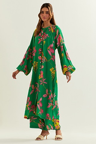 Green Viscose Crepe Silk Kurta Set by Label Earthen Pret