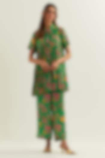 Green Viscose Crepe Silk Co-Ord Set by Label Earthen Pret at Pernia's Pop Up Shop