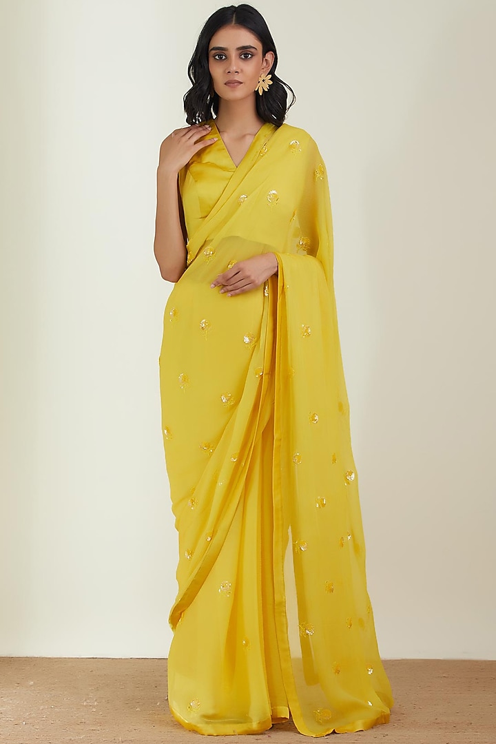Yellow Chiffon Sequins Boota Saree Set by Label Earthen Pret