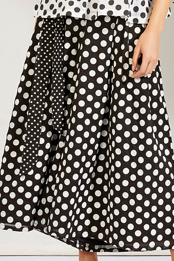 Black & White Printed Palazzo Pant Set by Label Earthen Pret at Pernia's Pop Up Shop