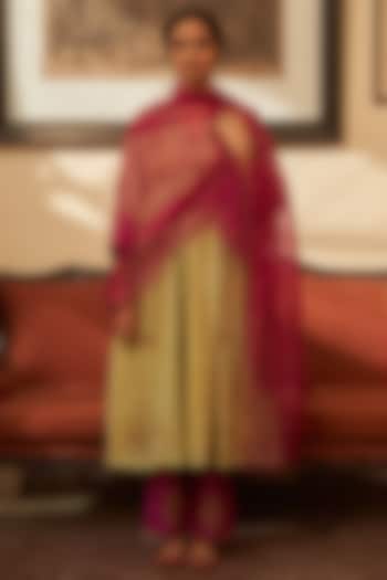 Aqua Green Tissue Silk Kurta Set by Label Earthen Pret at Pernia's Pop Up Shop