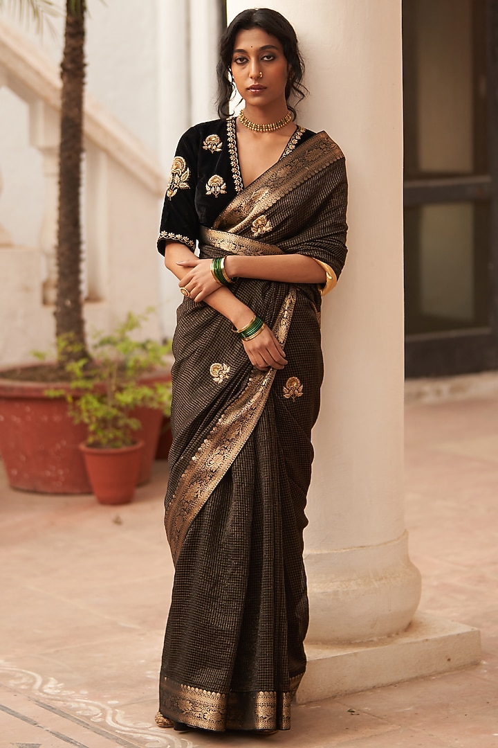 Black Organza Tissue Silk Wedding Saree Set by Label Earthen Pret at Pernia's Pop Up Shop