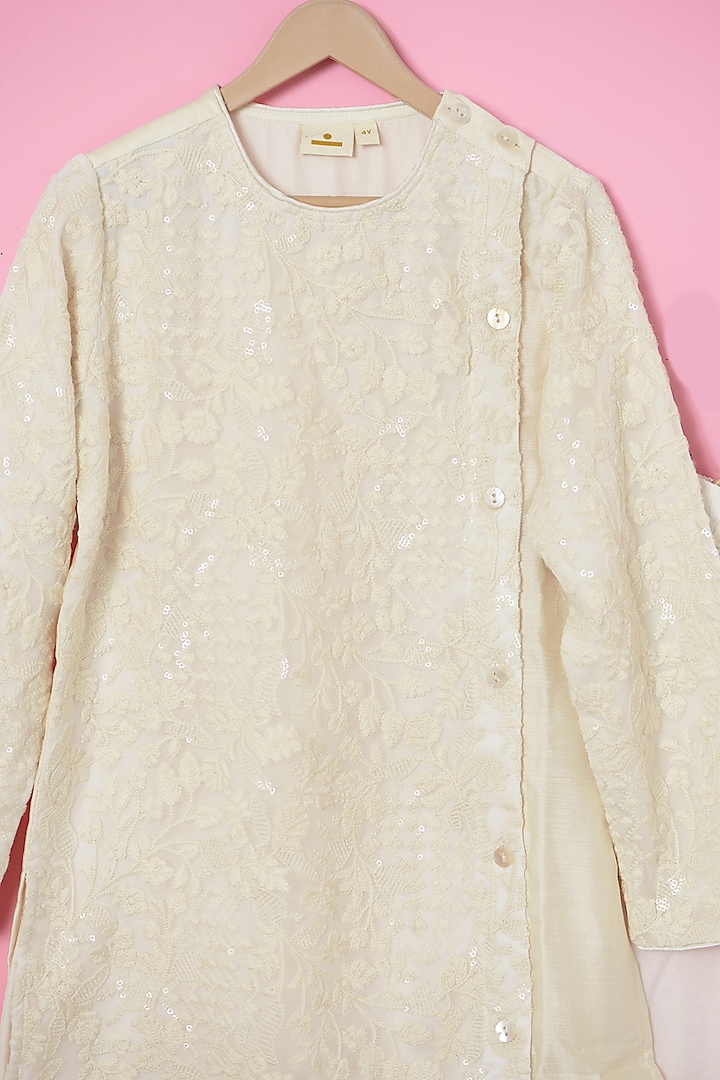 White Cotton Hand Embroidered Kurta Set For Boys by Les Petits at Pernia's Pop Up Shop